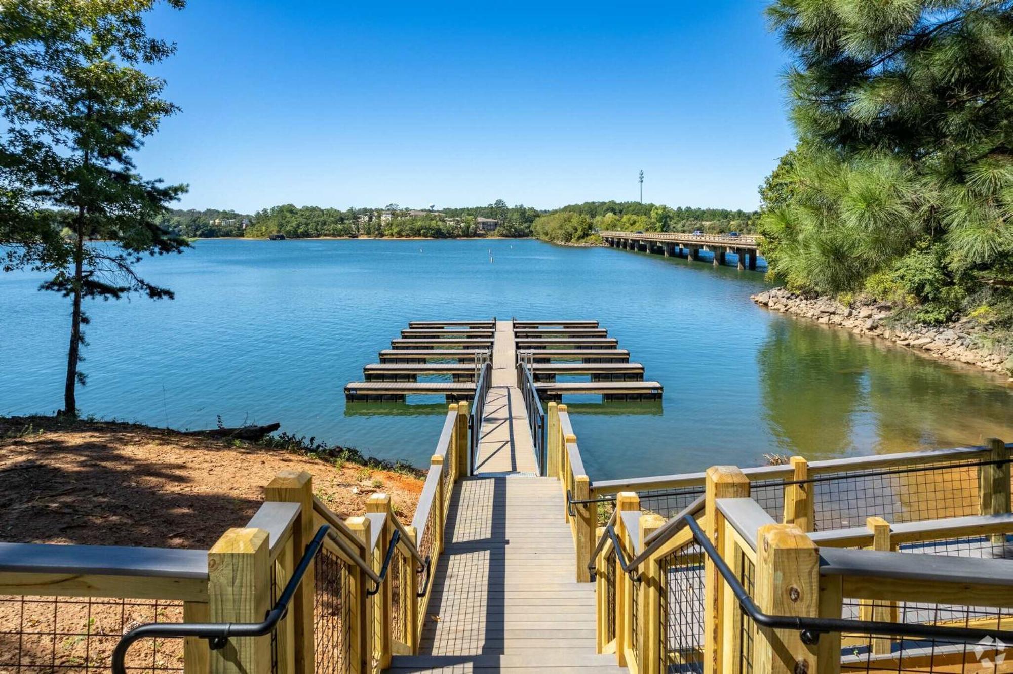 Dockside On Lake Hartwell Near Death Valley Clemson Exterior photo